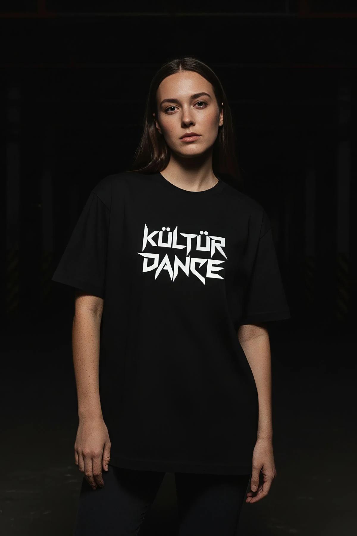 Black T-Shirt "