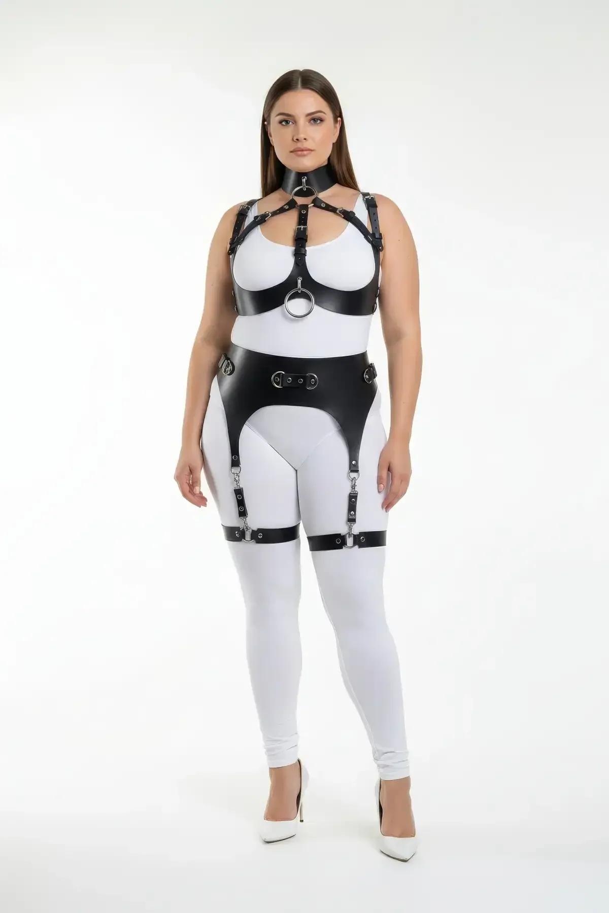 siyah vegan deri boyunluk ve göğüs bandı gümüş toka detayı full body harness