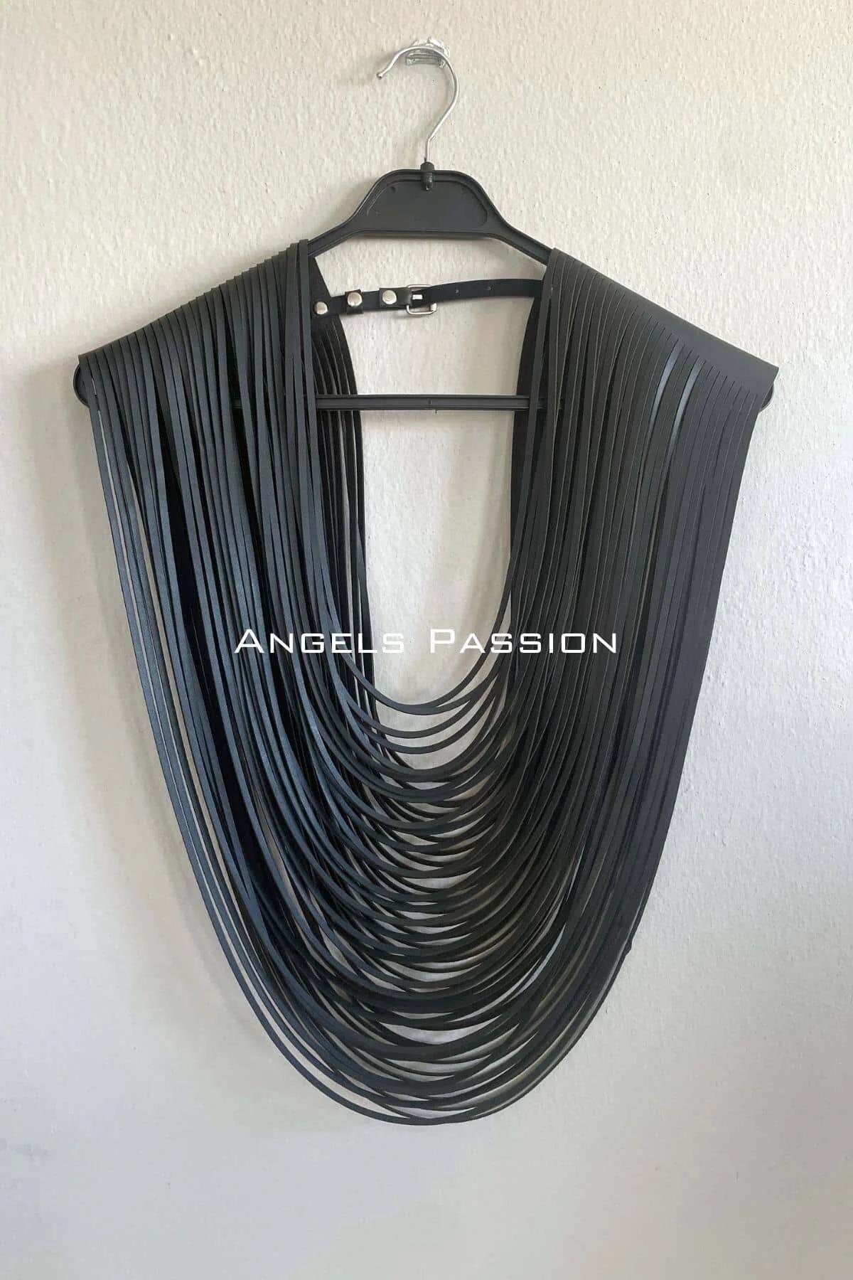 Püsküllü Şık Omuz Harness
