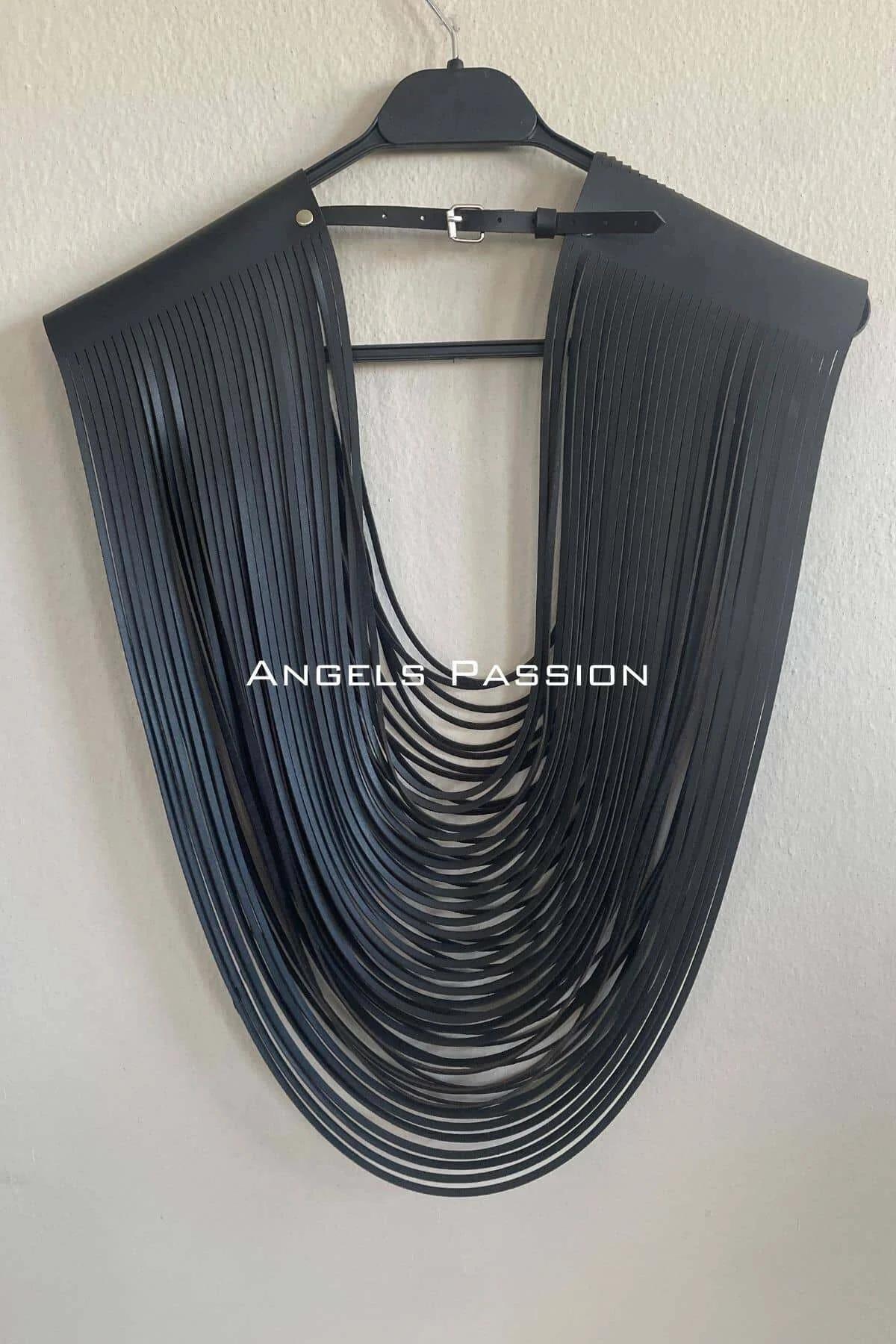Püsküllü Şık Omuz Harness