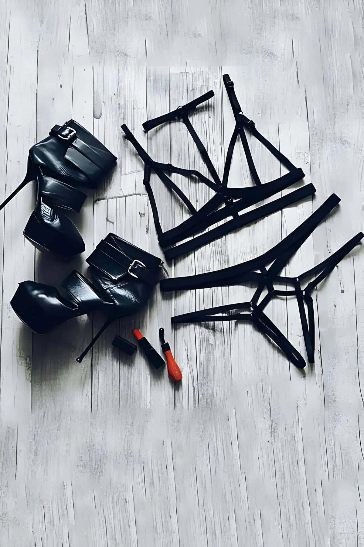 Ayarlanabilir Lastik Sütyen ve String Harness Takım