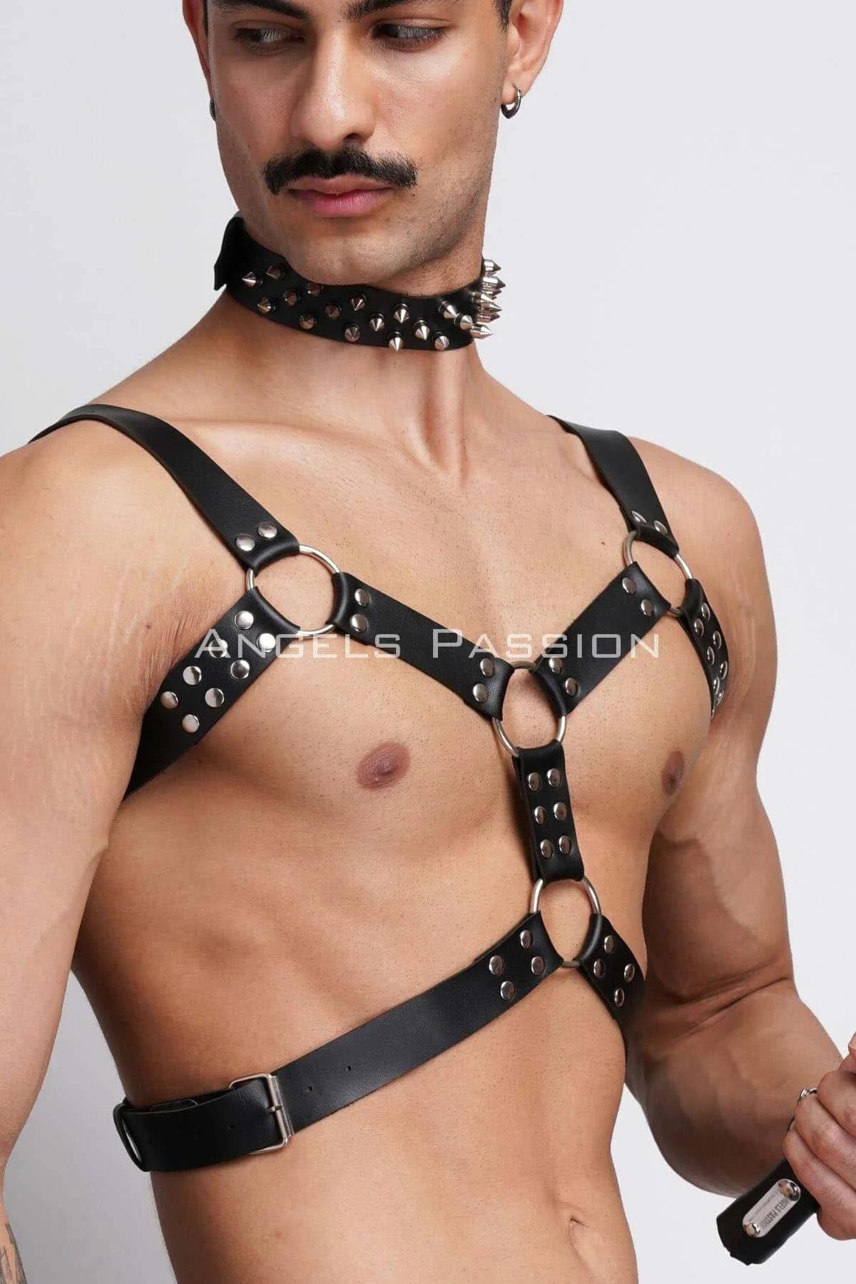 Kırbaç ve Çivili Choker Detaylı Erkek Fantazi Giyim, Deri Erkek Harness Takım
