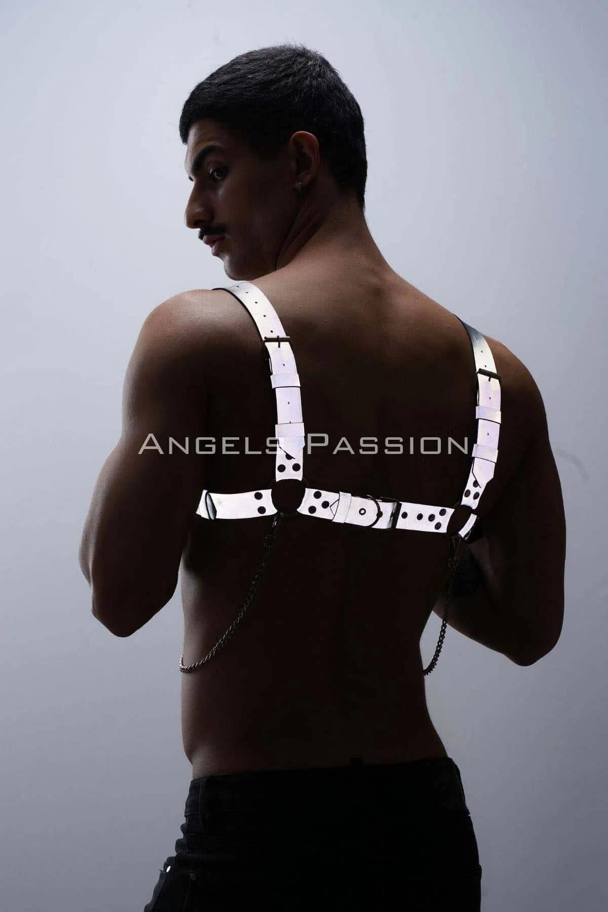 Reflektörlü (Karanlıkta Parlayan) Zincir Detaylı Şık Erkek Göğüs Harness, Reflektörlü Clubwear