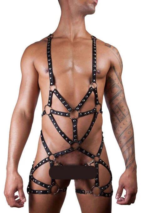 siyah PU vegan deri erkek dody harness O-ring perçinli tam vücut bant tasarımı