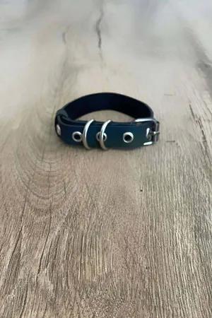 Iridescent Faux Leather Finger Harness Green Blue Silver O-Rings Adjustable Buckle