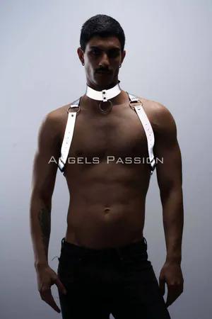 Silver reflective body harness and choker set worn by a man