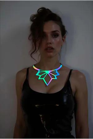 Geometric reflective laser cut choker necklace iridescent hues