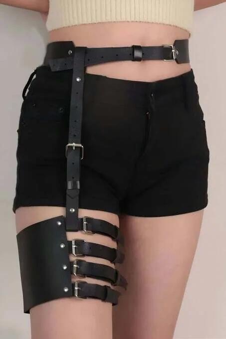 siyah vegan deri jartiyer harness uyluk manşeti 4 tokalı gümüş toka bel kayışlı aksesuar