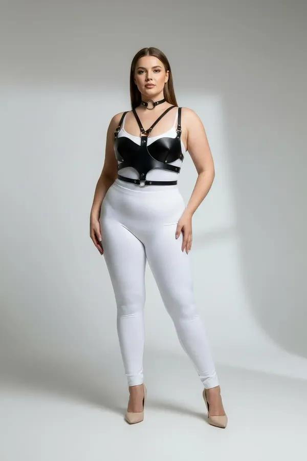 büyük beden siyah vegan deri göğüs harness choker detaylı altın O-ring tokalı takım
