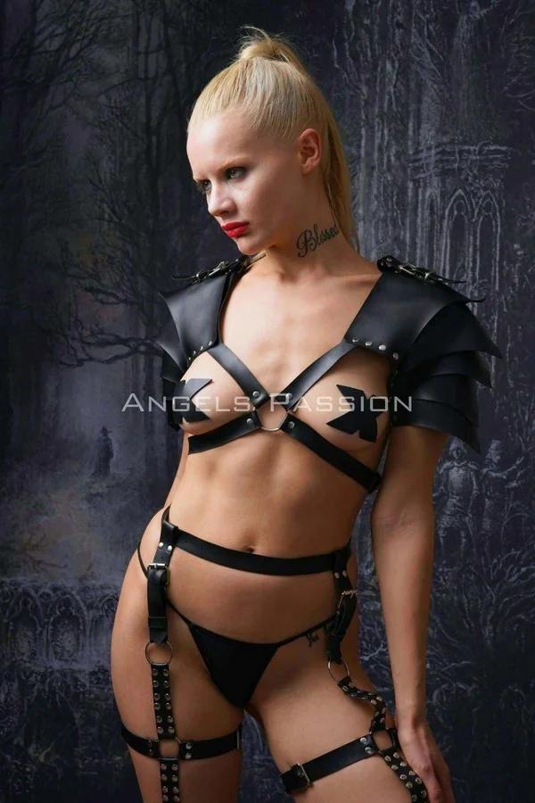 siyah vegan deri gladyatör harness takım omuz zırhı çapraz göğüs bandı jartiyer bantları cosplay kostüm