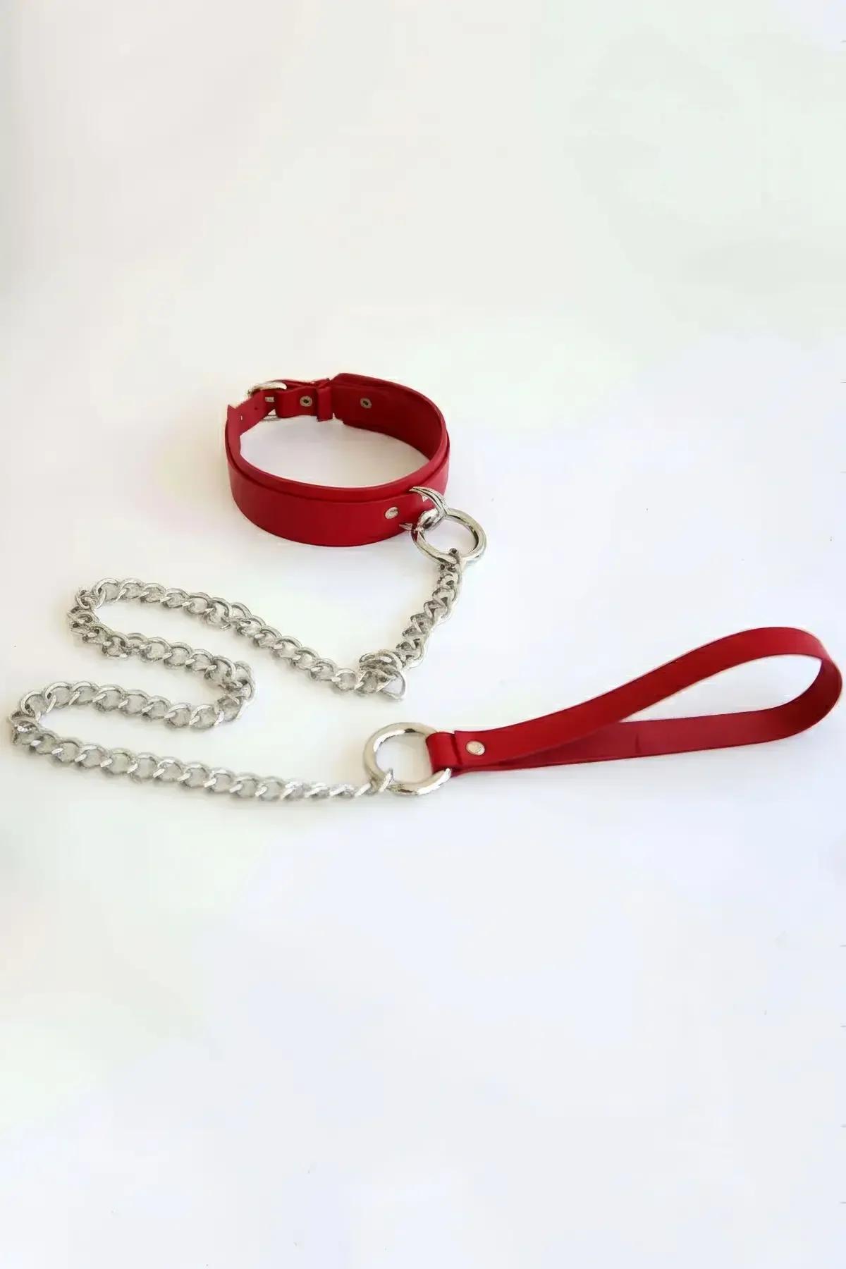 kırmızı vegan deri choker gümüş zincir ve tutamac seti, metal O-halka toka detayı
