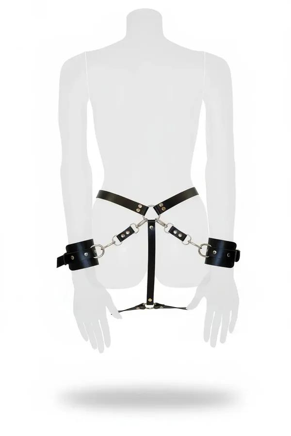 siyah vegan deri harness takım gümüş metal halka kelepçeli bel kalça aksesuar seti arka görünüm