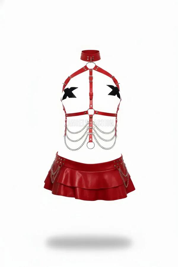 Kırmızı suni deri vücut harness etek set gümüş zincir O-ring ve fırfırlı mini etek kombini