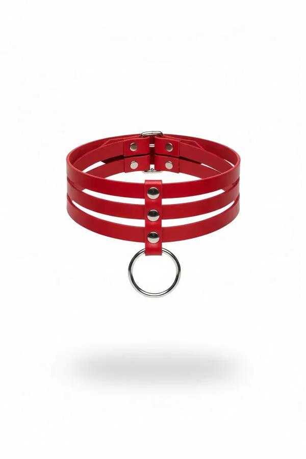 Red faux leather triple strap choker with silver O-ring pendant, adjustable buckle closure, smooth matte PU bands