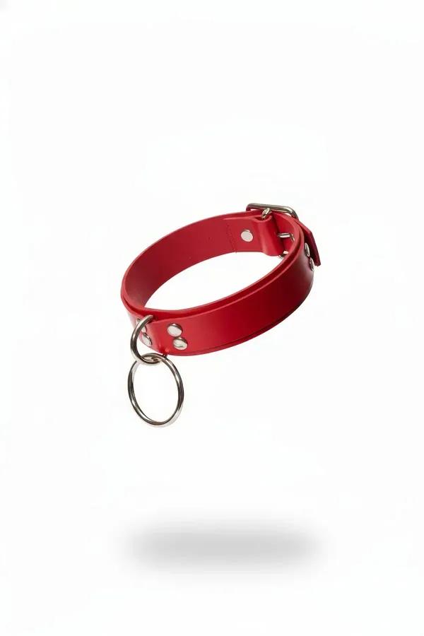 red faux leather choker with large silver O-ring detail, adjustable pin-buckle closure, front view