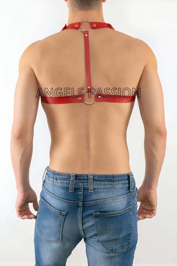 kırmızı suni deri erkek göğüs harness gümüş metal toka ve O-halka detayı ile S/M'den 5XL'e