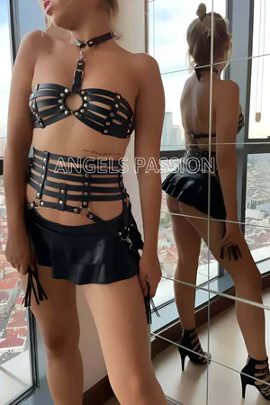 Black Faux Leather Full Body Harness Set Women Adjustable Straps Tassel Detail