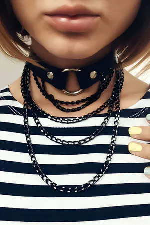 Black Faux Leather O-Ring Choker with Multi-Layered Chains