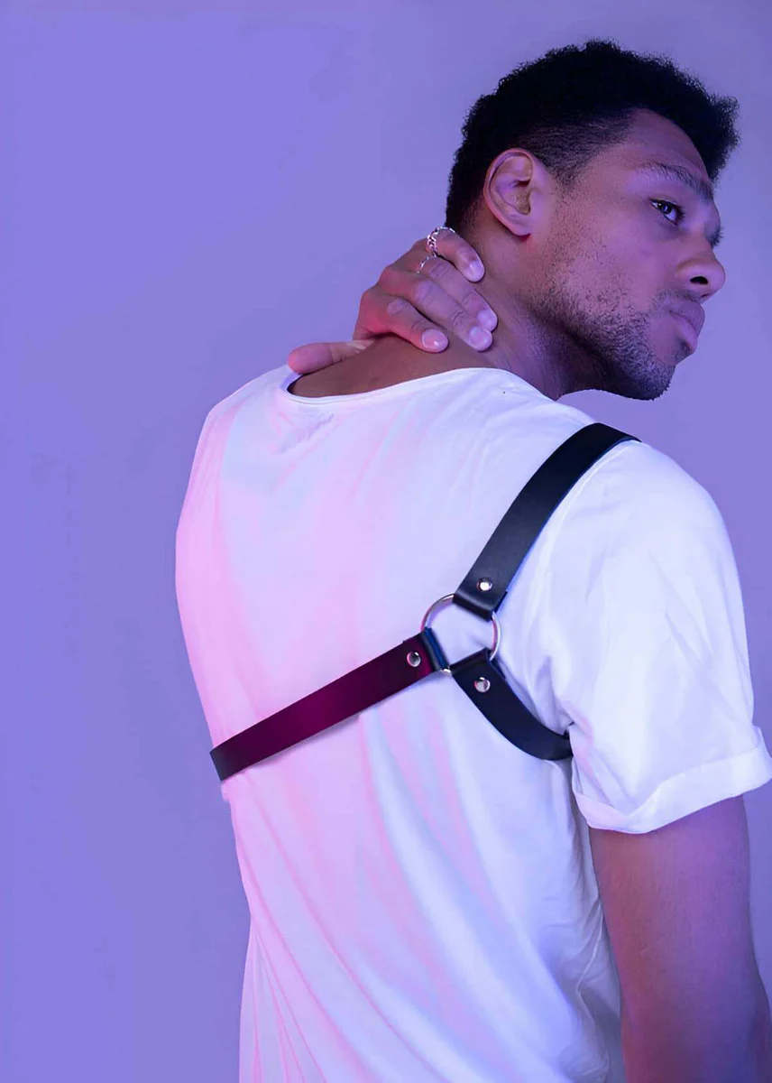 Black Adjustable Chest Harness Strap with O