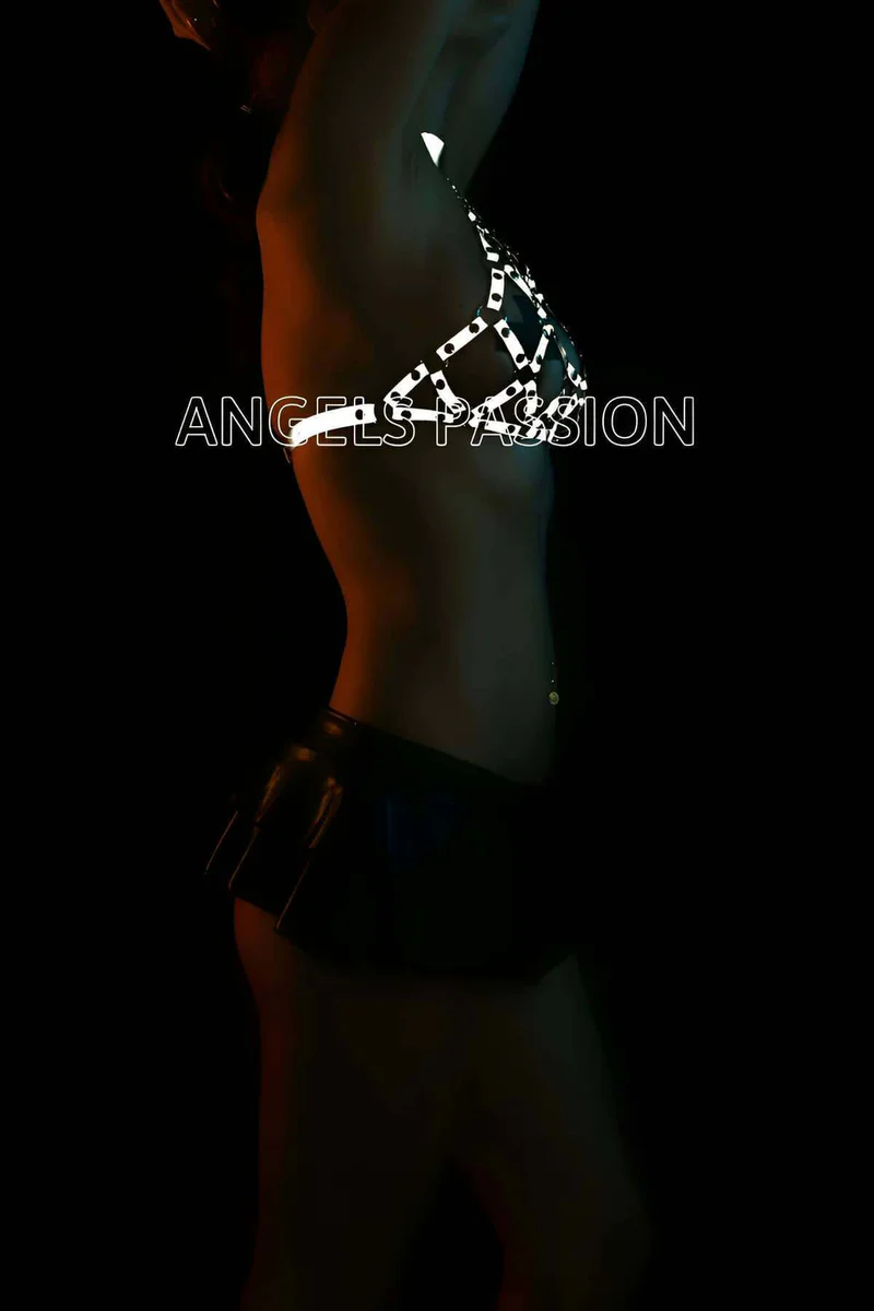 Reflective Chainmail Harness Front View Silver Lattice Pattern Lingerie Set with Glowing Details on Torso