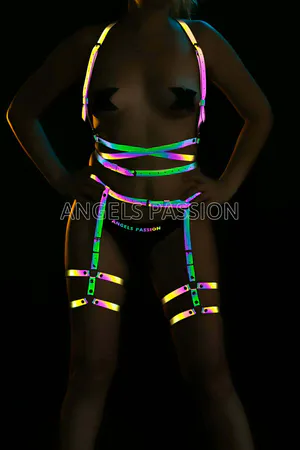 Club Işığıyla Parlayan Özel Reflektörlü Harness - APFT274