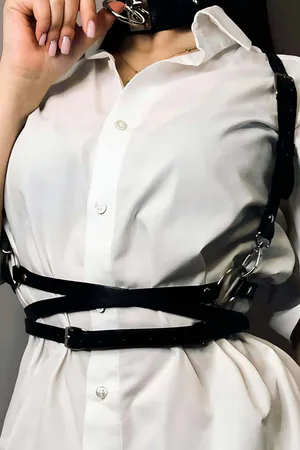 Siyah Suni Deri Metal Halka Detaylı Bel Kemeri ve Choker Tasma Seti