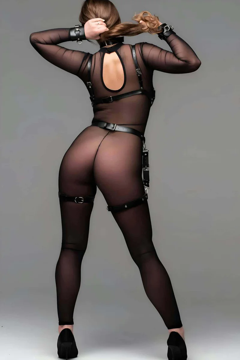 Intimate Fashion black faux
