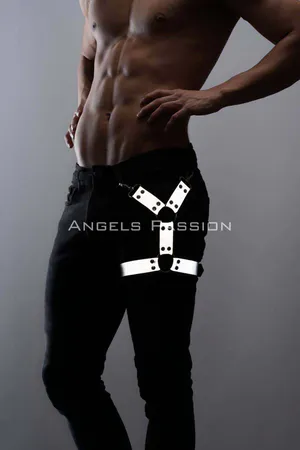 Reflective O-ring leg harness strap on dark pants
