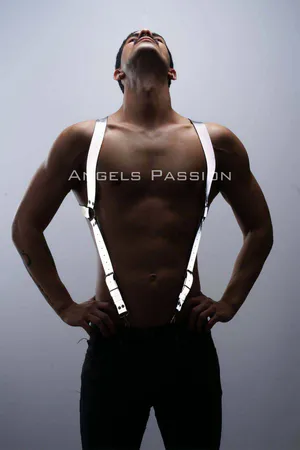 Reflective body harness with adjustable straps worn by a man