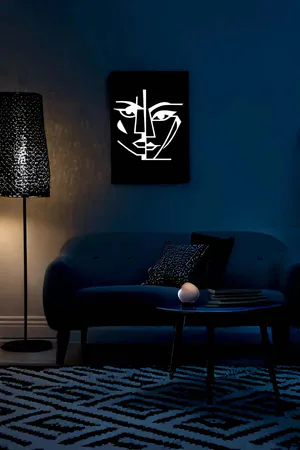 Reflektörlü Soyut Yüz Tablosu Siyah Beyaz Modern Sanat Eseri