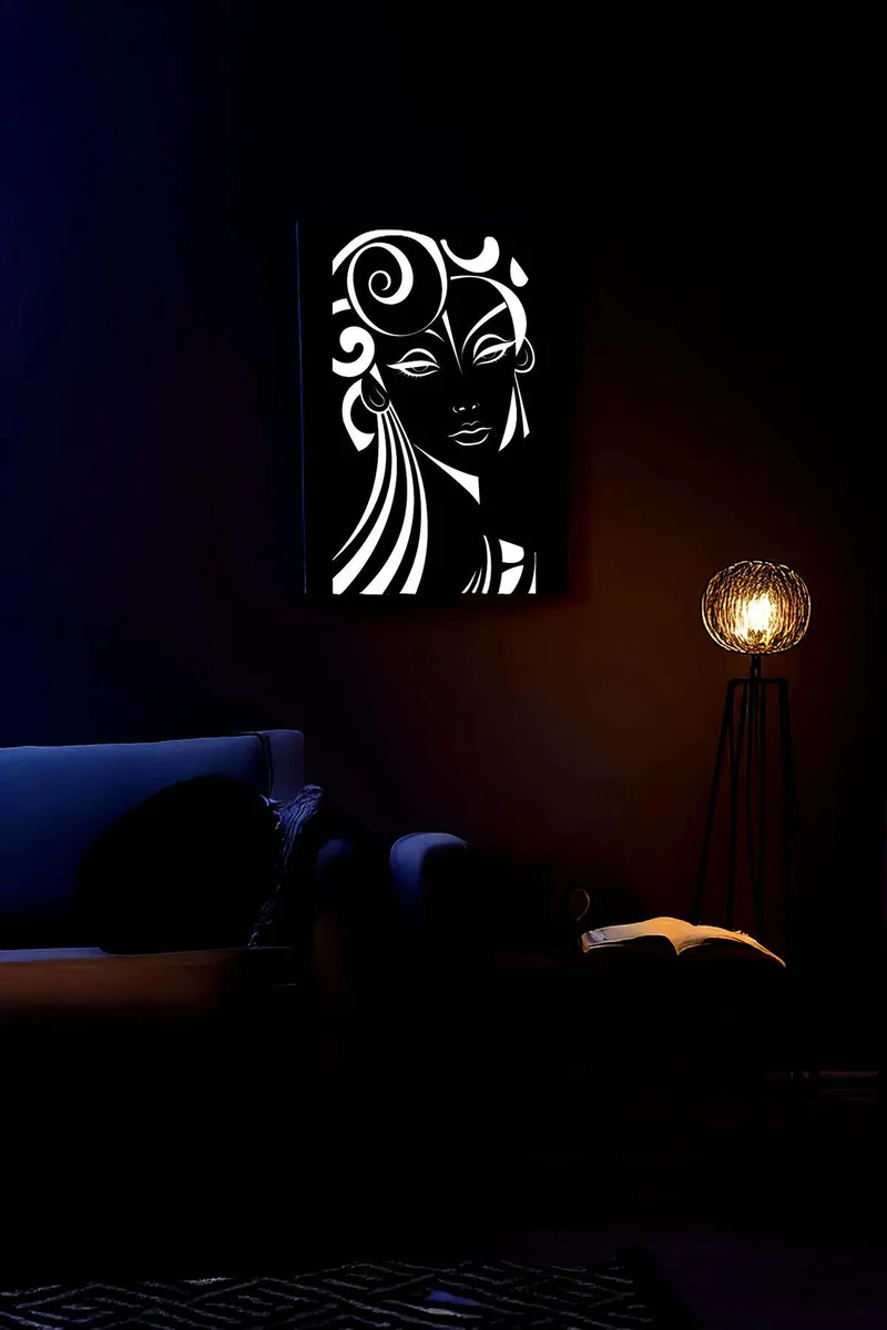 Reflektörlü Sanat Tablos