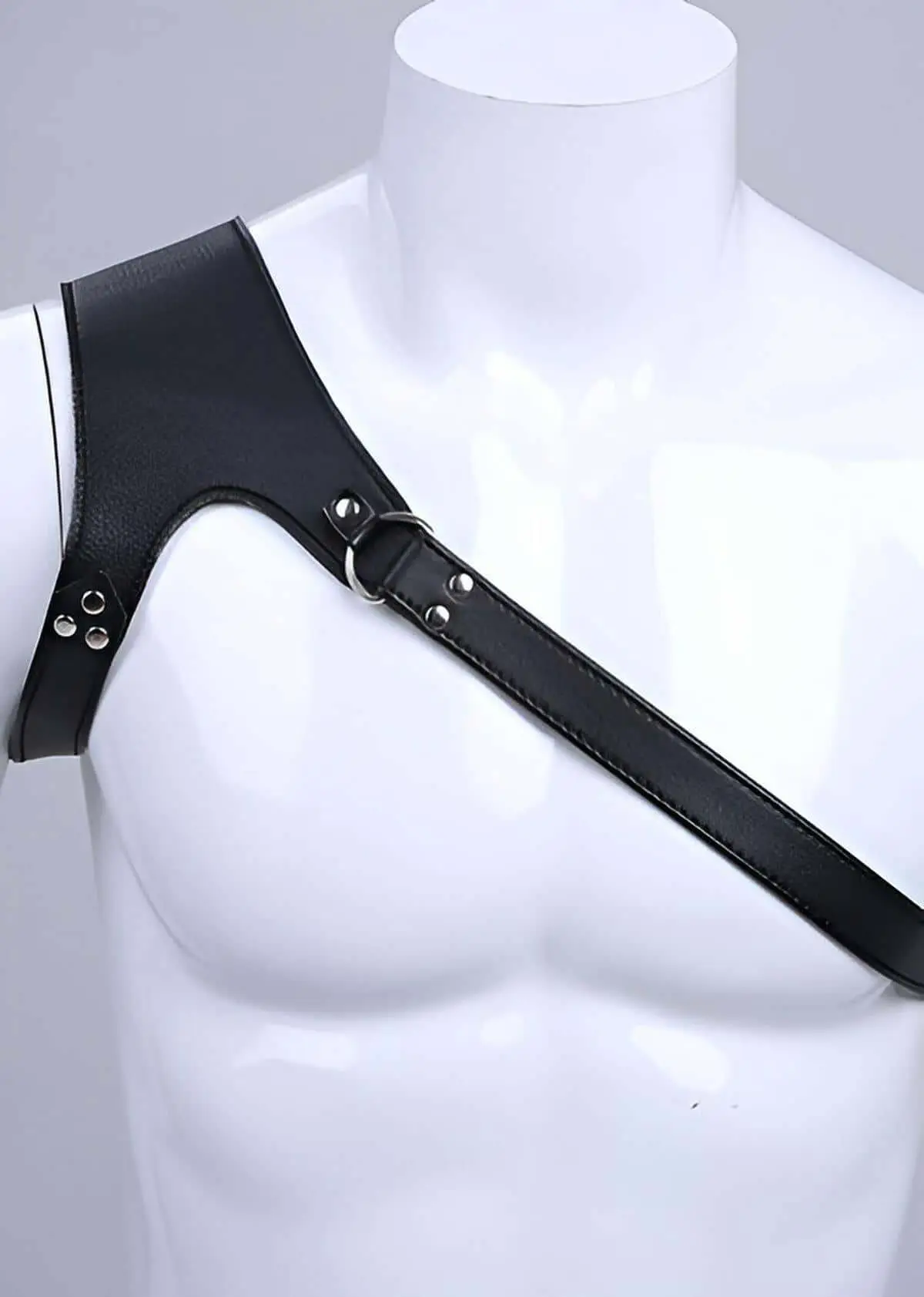 Siyah Deri Halka Detaylı Tek Omuz Erkek Harness SHM19