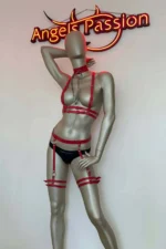 Stylish Leather Harness Garter Set with Collar Detail - Image 3