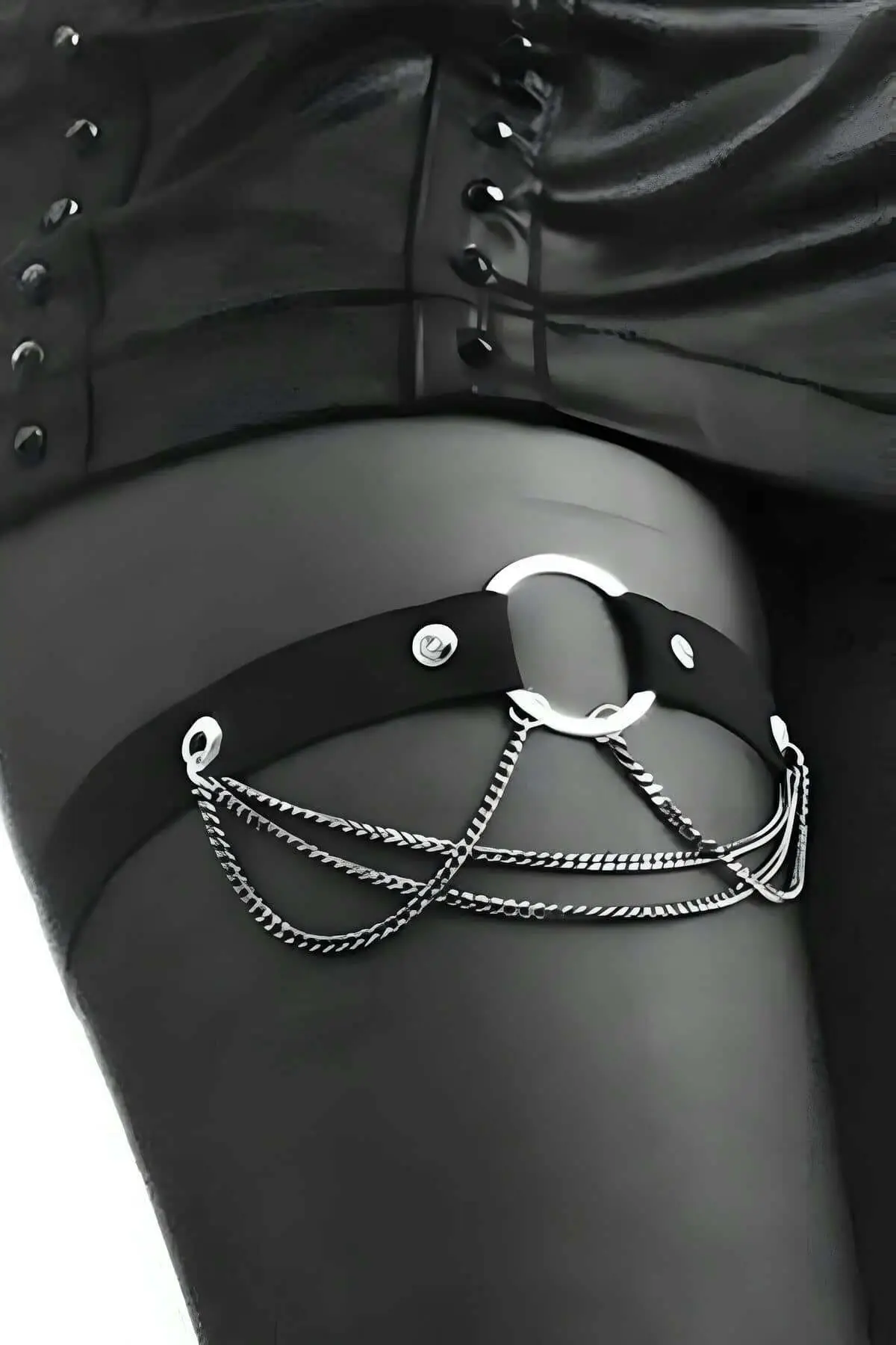 124902.webp Leather Leg Strap with Chain - SH395 - Image 1