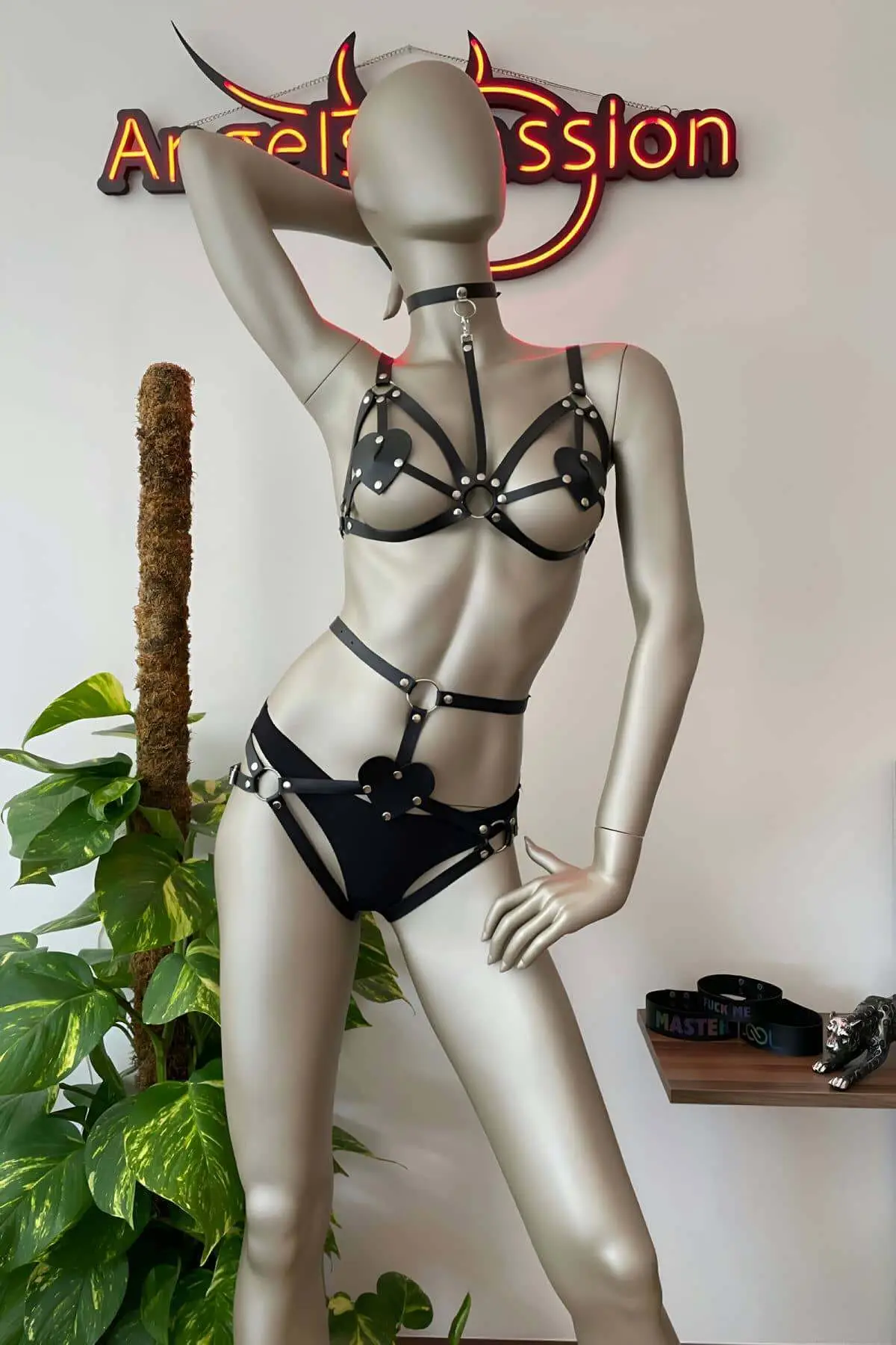 Heart Detail Black Leather Garter Harness Bra Set