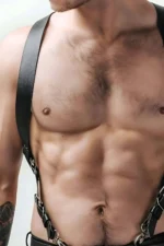 Siyah Deri Metal Halkalı Erkek Göğüs Harness SHM146