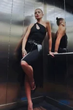 Siyah Püsküllü Uzun Deri Etek SH637