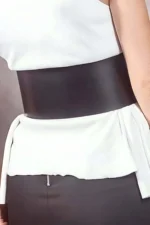 Stylish Leather Belt with 3 Buckle Details at the Front - SH618 - Image 2