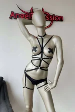 Siyah Metal Halkalı Kauçuk Şeritli Vücut Harnessi - Image 5