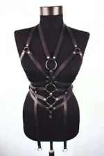Siyah Deri Halka ve Perçin Detaylı Vücut Harness SH23