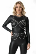 Elegant Harness Set with Transparent Chain - Image 2