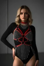 Kırmızı Deri Gümüş Zincir Sarkıtlı Choker Detaylı Body Harness SH1397