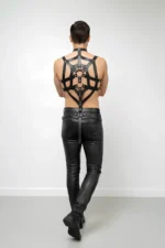 Siyah Deri Örümcek Ağı Detaylı Erkek Harness SHM233