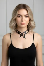 Siyah Deri Tribal Desenli Göz Detaylı Choker Kolye SH1412