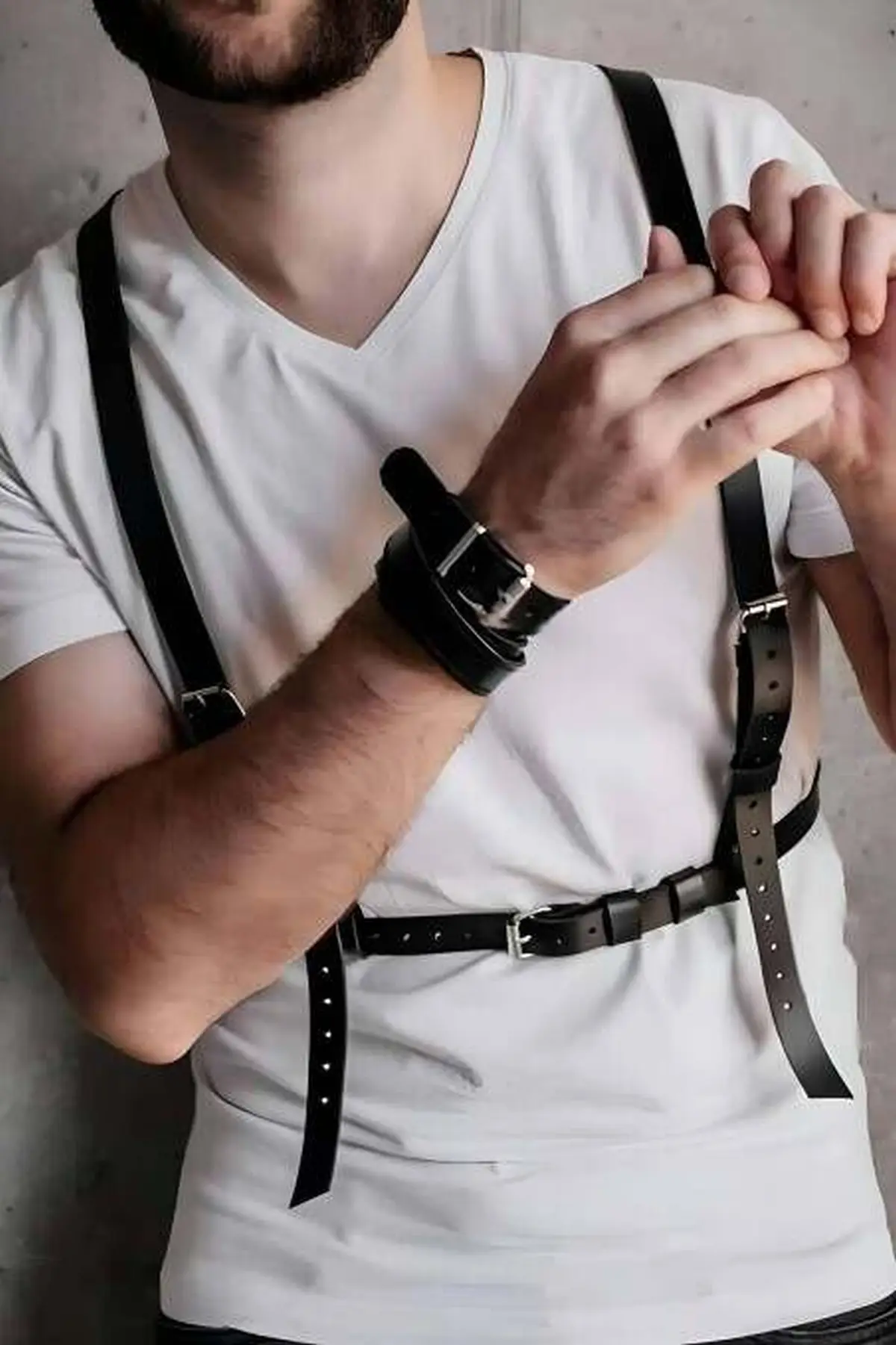 Erkek Siyah Deri Tokalı Göğüs Harnesi SHM126