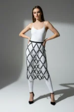 Siyah Halka ve Şerit Detaylı Midi Deri Etek SH410 - Image 4