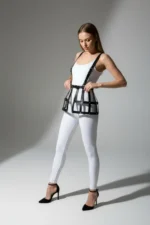 Siyah Yüksek Bel Kafes Detaylı Deri Etek SH983 - Image 3