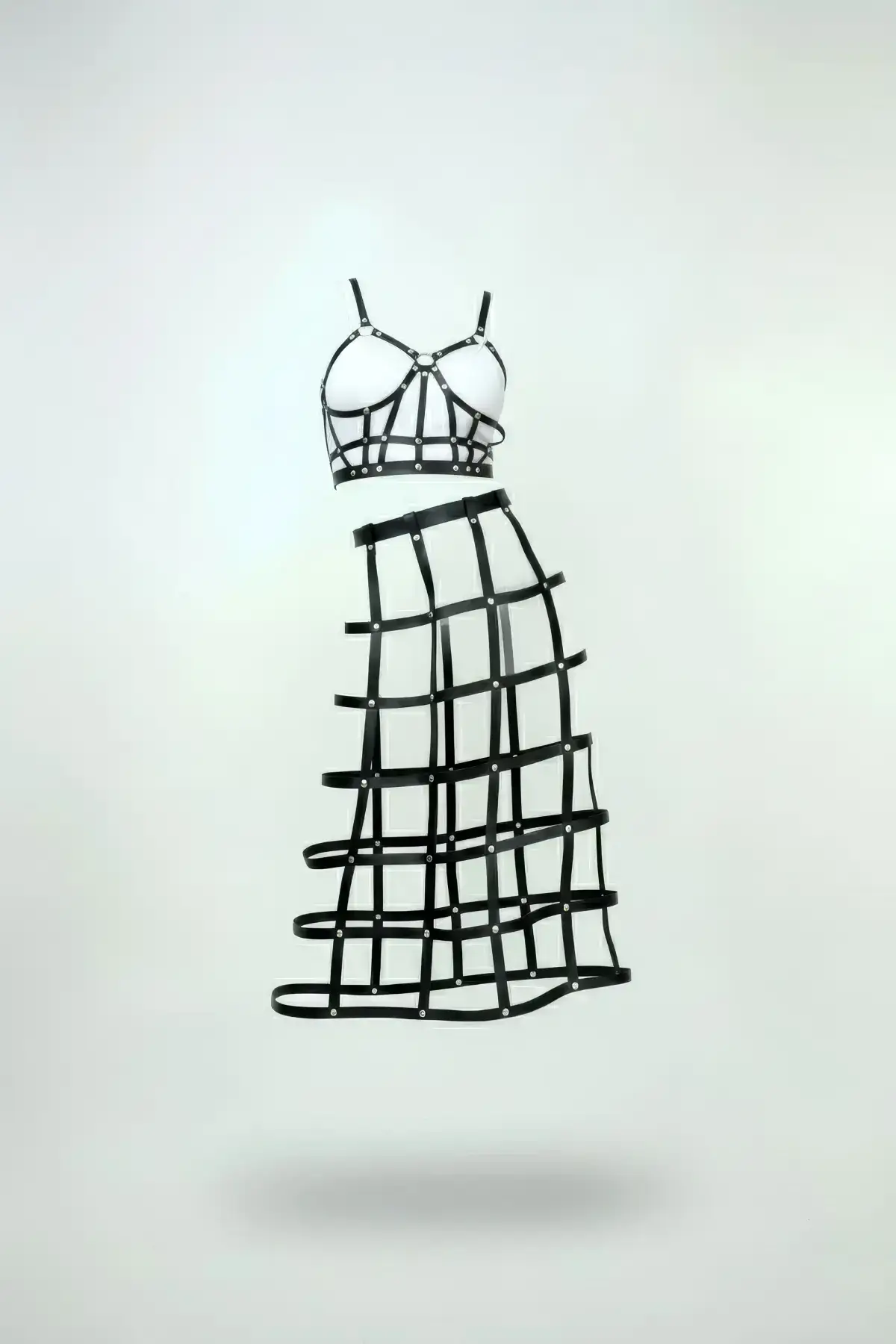 Siyah Kafes Detaylı Midi Boy Suni Deri Etek SH1013