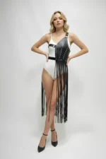 Siyah Zımbalı ve Uzun Püsküllü Suni Deri Etek SH1014 - Image 3