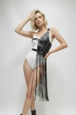 Siyah Zımbalı ve Uzun Püsküllü Suni Deri Etek SH1014 - Image 6